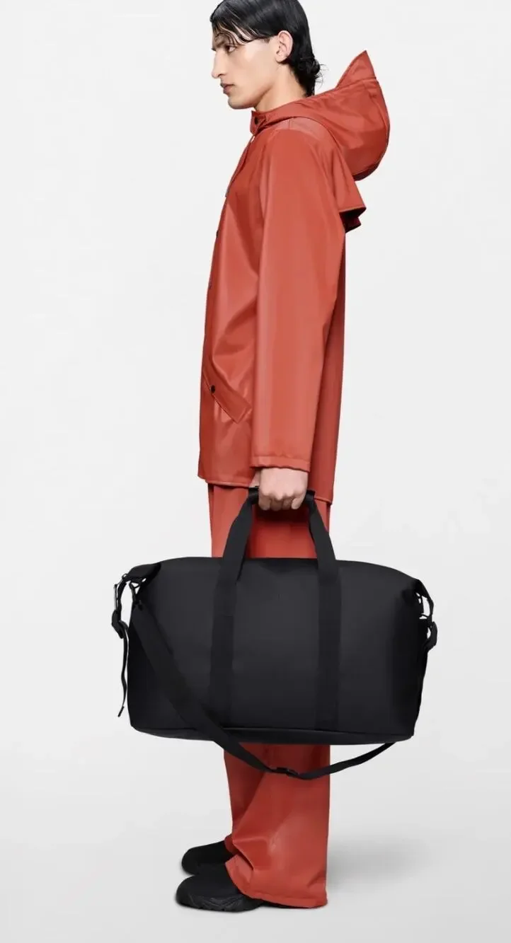 NEW Rains 14200 HILO WEEKEND BAG BLACK Unisex Travel Duffle Bag